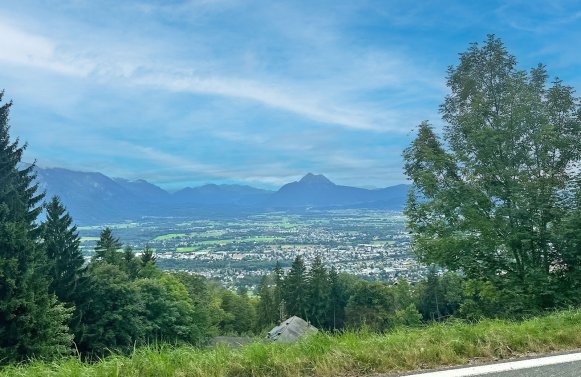Property in 5026 Salzburg - Gaisberg: Your retreat in the countryside! 5-room apartment with garden on the Gaisberg