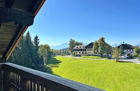 Immobilie in 5026 Salzburg - Gaisberg: Naturnah Wohnen, direkt am Gaisberg! 3,5-Zimmer DG-Wohnung mit Garten