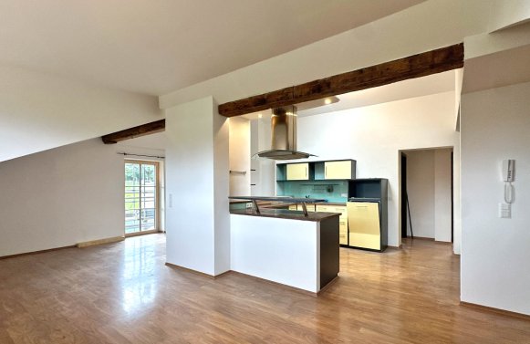 Property in 5026 Salzburg - Gaisberg: Living close to nature, directly on the Gaisberg! 3.5-room apartment with garden
