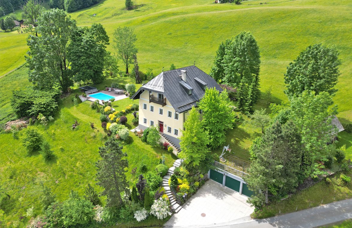 Property in 5422 Salzburg - Bad Dürrnberg: Box seat! Prestigious forester's lodge in a panoramic location on the  Dürrnberg - picture 1