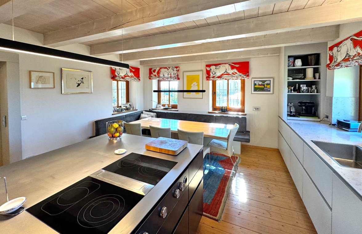 Immobilie in 5163 Salzburger Seenland - Nähe Mattsee: Wohnen mit Weitblick – Traumhaftes Einfamilienhaus mit Pool, Nähe Mattsee - bild 4