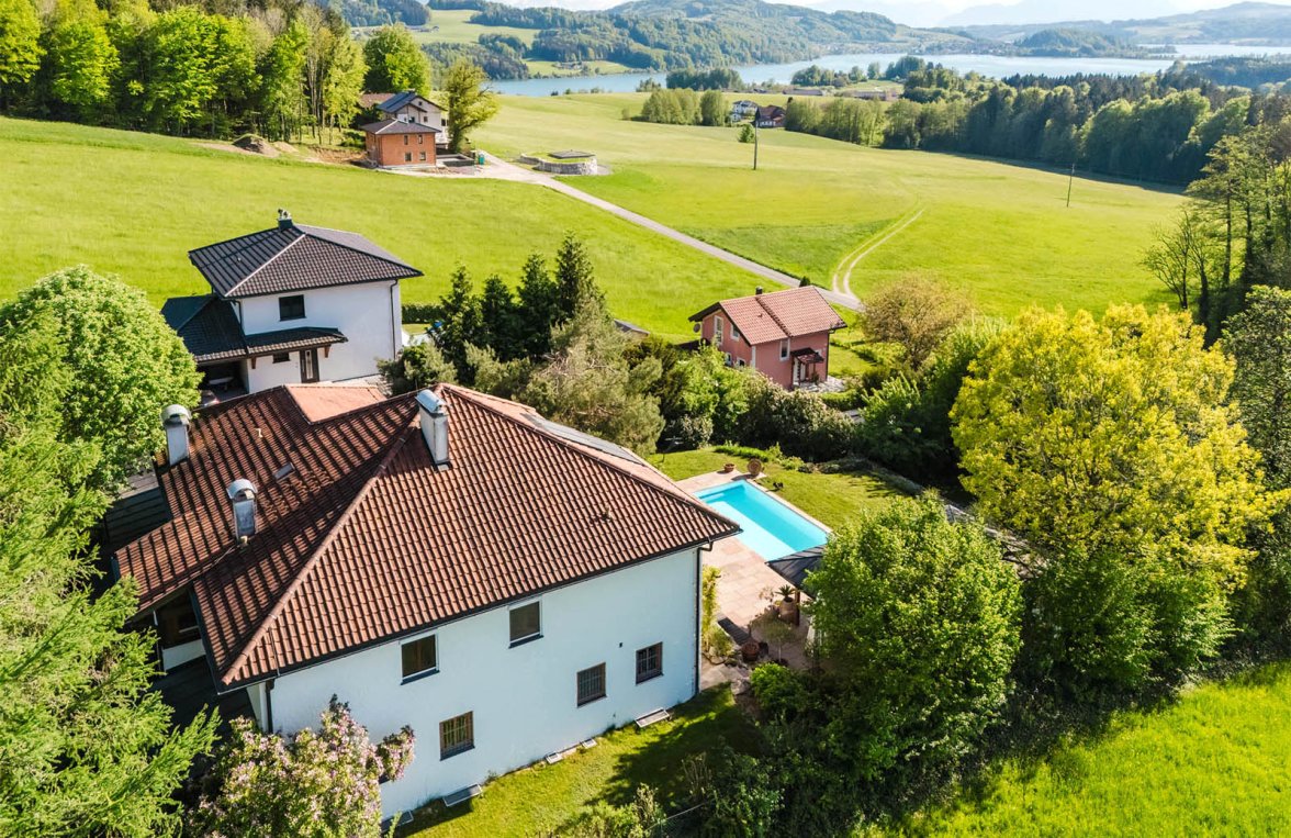 Immobilie in 5163 Salzburger Seenland - Nähe Mattsee: Wohnen mit Weitblick – Traumhaftes Einfamilienhaus mit Pool, Nähe Mattsee - bild 8
