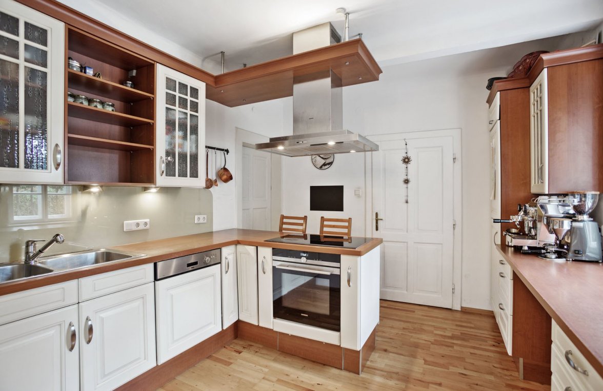 Property in 5020 Salzburg: CHARMING DETACHED HOUSE IN MODERN COUNTRY HOUSE STYLE - picture 4