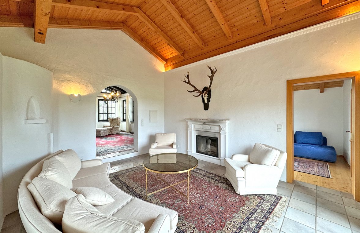 Property in 5112  Salzburg - Lamprechtshausen : NATURAL JEWEL NOT FAR FROM SALZBURG! Authentic farmhouse from the 18th century - picture 4