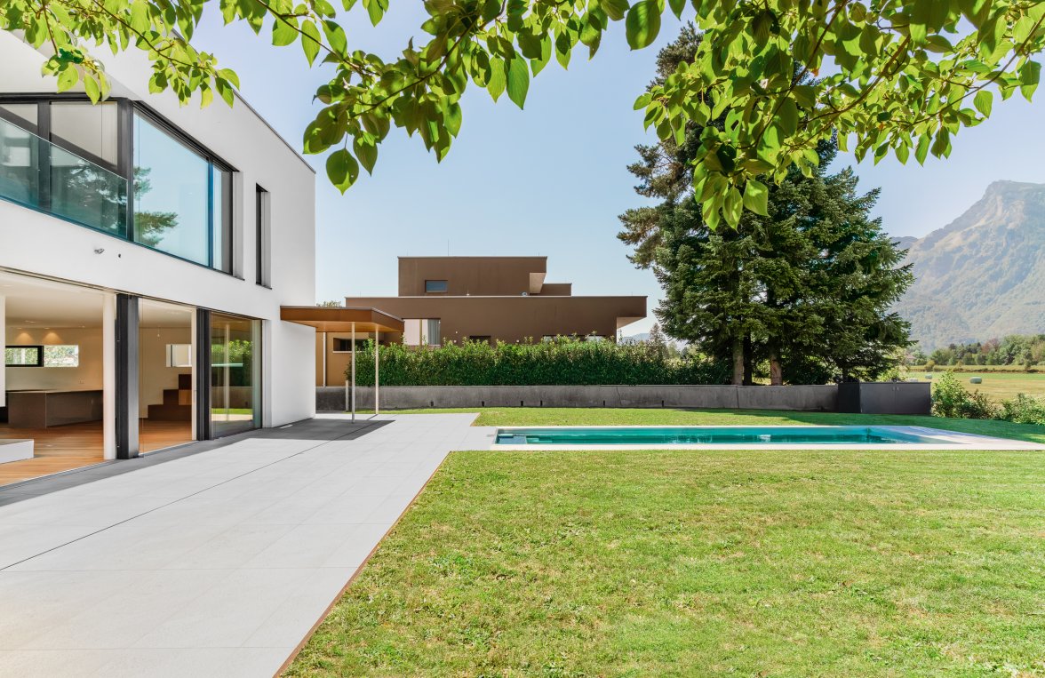Immobilie in 5020 Salzburg - Leopoldskron : Ihr privater Rückzugsort in Leopoldskron! Moderne Designer-Villa mit Pool  - bild 1
