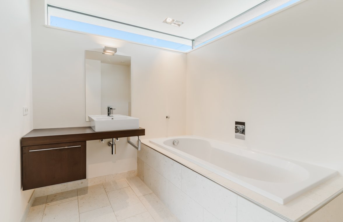 Immobilie in 5020 Salzburg - Leopoldskron : Ihr privater Rückzugsort in Leopoldskron! Moderne Designer-Villa mit Pool  - bild 10