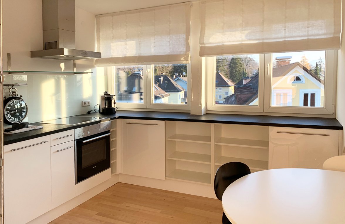 Property in 5020 Salzburg - Maxglan: Charming top floor flat with large balcony and Untersberg view - picture 2