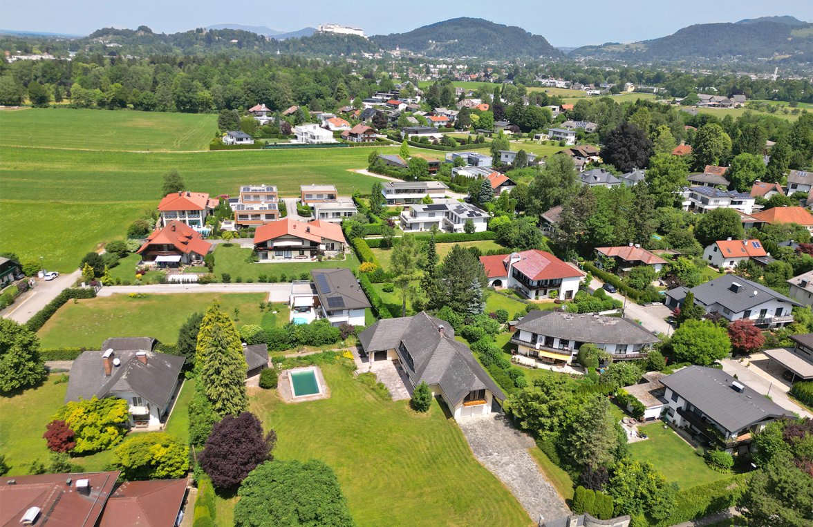 Property in 5020 Salzburg - Morzg: Salzburg's prime location in Morzg! 2,850 m² sunny plot with existing villa - picture 2