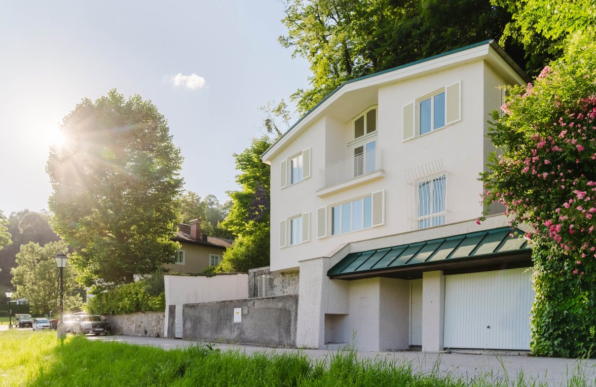 Immobilie in 5020 Salzburg - Nonntal: ARCHITEKTURGESCHICHTE UND WEITBLICK! Domizil am Fuße des Festungsberges - bild 2