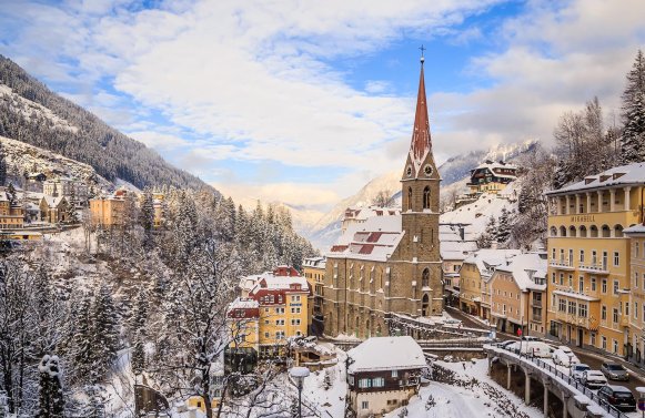 Immobilie in 5640 Salzburg - Pongau - Bad Gastein: Ein Platz für Visionen! Panorama-Grund mit Blick ins Gasteinertal und Planstudie
