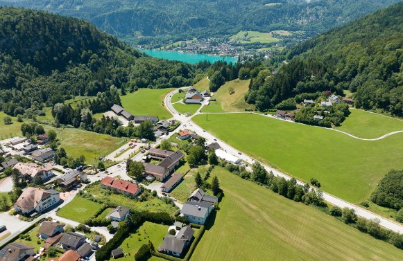 Property in 5340 Salzkammergut - St. Gilgen am Wolfgangsee: Dreamlike mountain scenery, unmistakable lake – Exclusive living in St. Gilgen and