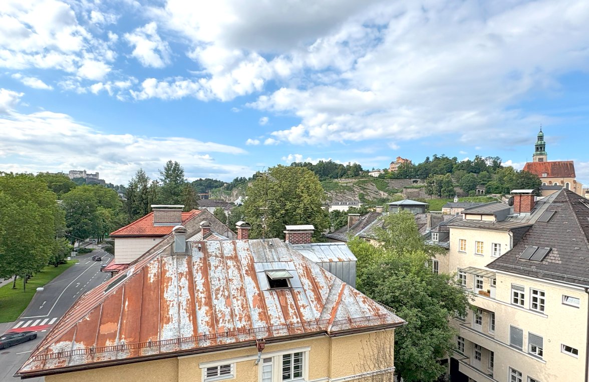 Immobilie in 5020 Salzburg - Andräviertel: Vollmöbliert! Wohnung mit Blick zur Festung und auf die historische Stadt Salzburg - bild 3