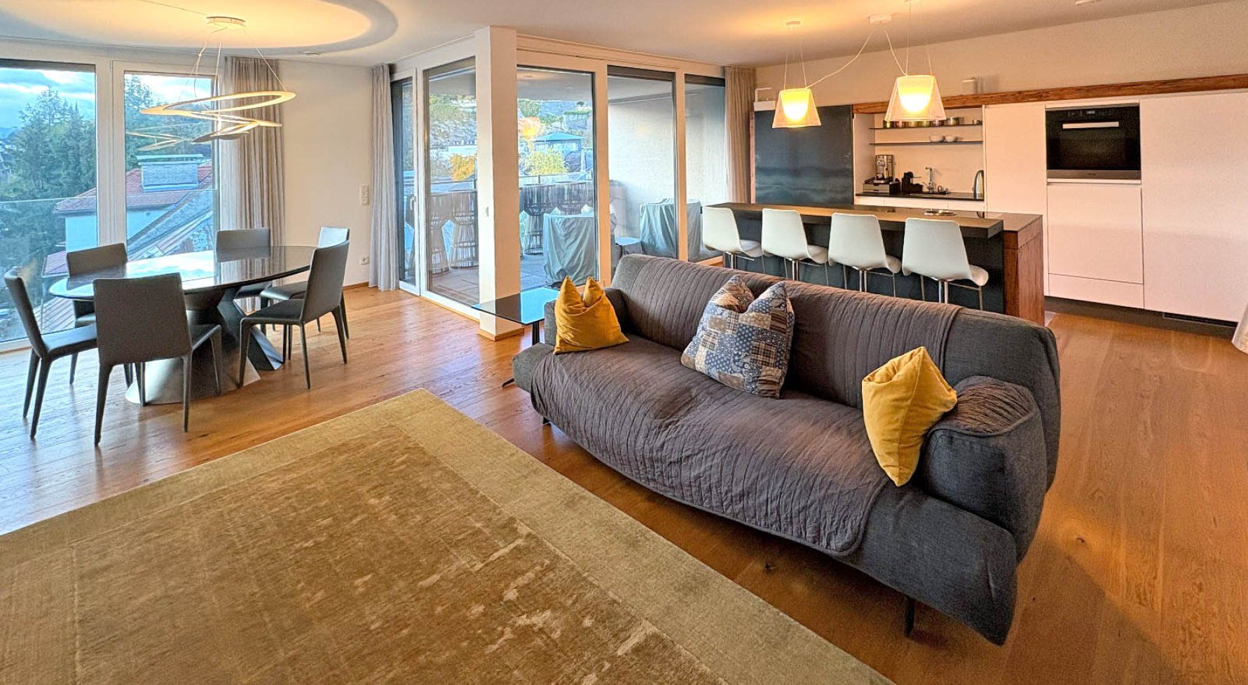 Immobilie in 5020 Salzburg - Andräviertel: Vollmöbliert! Wohnung mit Blick zur Festung und auf die historische Stadt Salzburg - bild 1