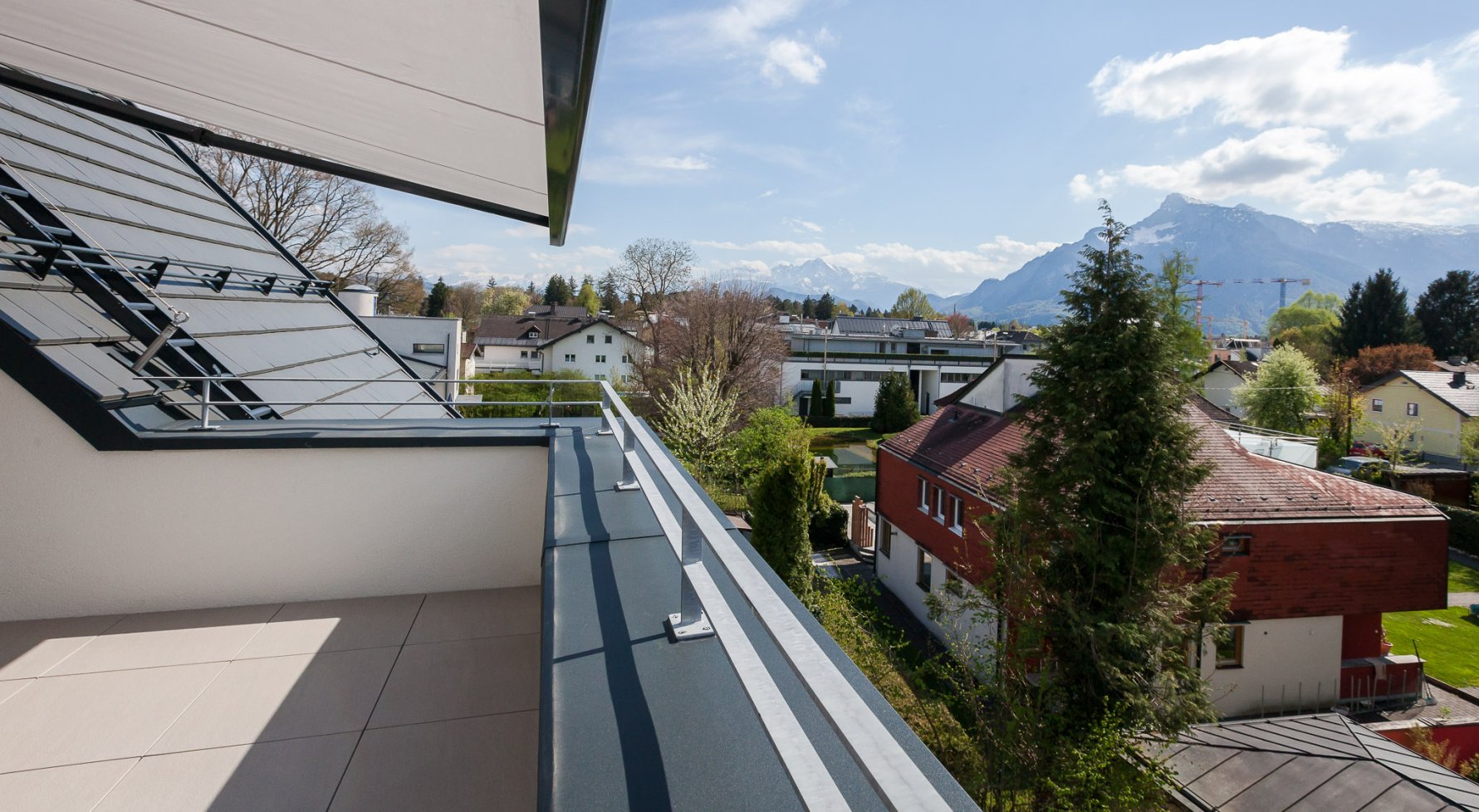 Immobilie in 5020 Salzburg - Thumegg: Über den Dächern Salzburgs! Penthouse-Maisonette mit Festungsblick in Leopoldskron - bild 1