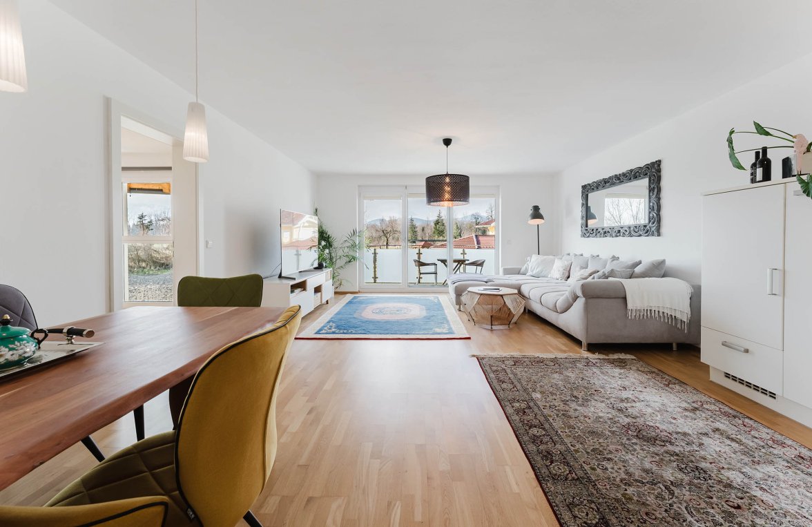 Property in 5071  Salzburg - Wals - Siezenheim: At the gates of the city! Living with a view - fantastic 4-room apartment in Wals - picture 1