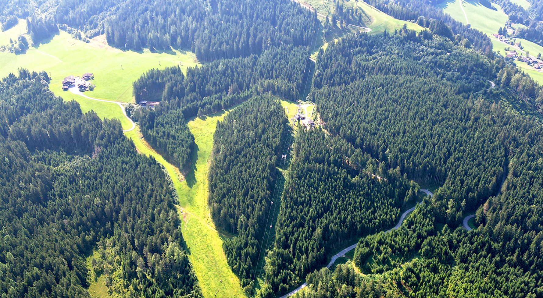 Nemovitosti v 5453 Salzburg - Pongau - Werfenweng: Projektové místo ve Werfenwengu na sjezdovce pro možnou výstavbu hotelu - obrázek 1