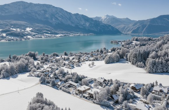 Property in 4865 Salzkammergut - Attersee - Parschallen am Attersee: You've arrived! Modern garden apartment on the turquoise-blue Attersee