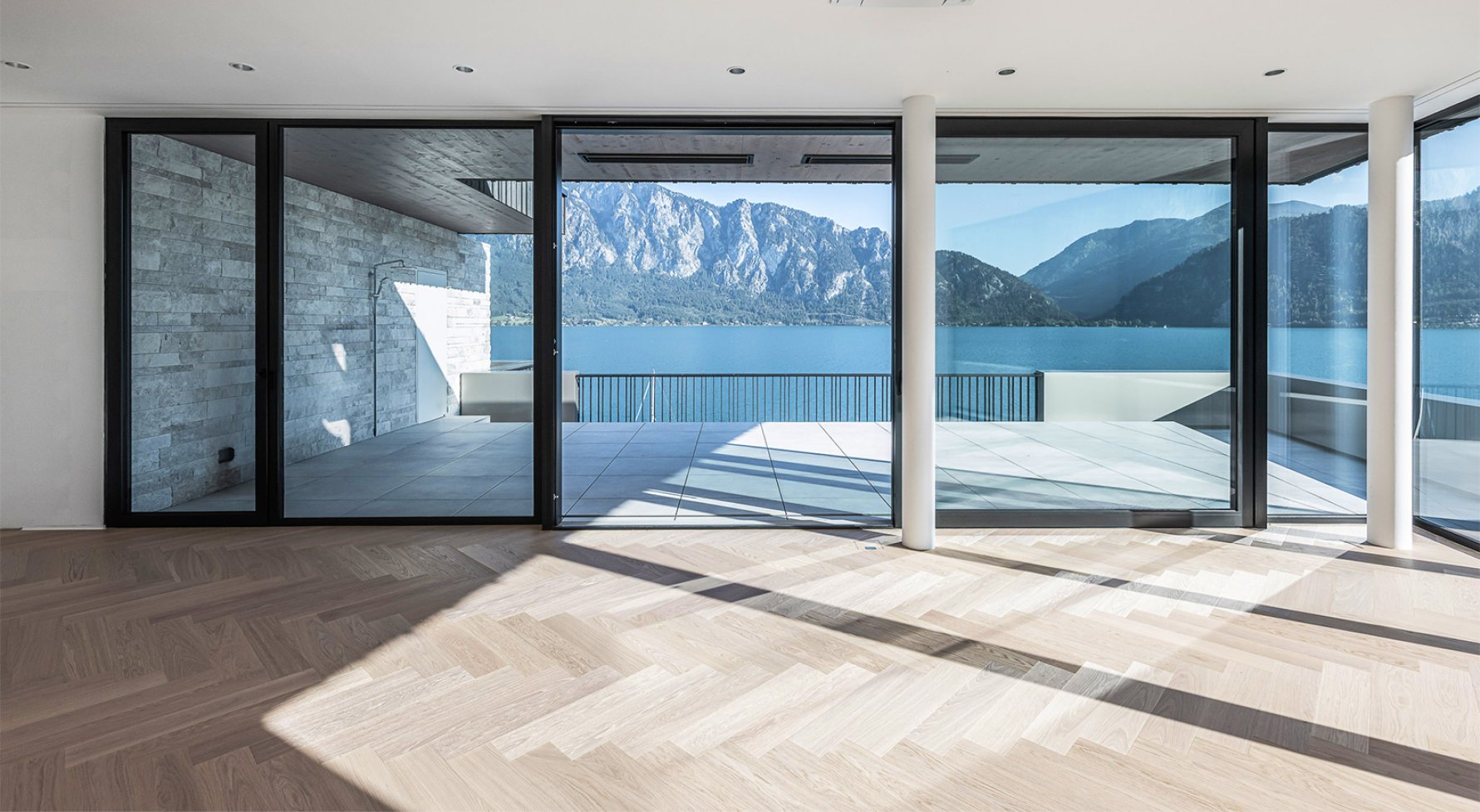 Immobilie in 4866 Salzkammergut - Attersee: Ankommen. Aufatmen. Zuhause sein – mit Blick auf das Blau des Attersees - bild 1