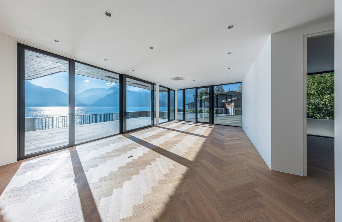 Immobilie in 4866 Salzkammergut - Attersee: Ankommen. Aufatmen. Zuhause sein – mit Blick auf das Blau des Attersees - bild 1