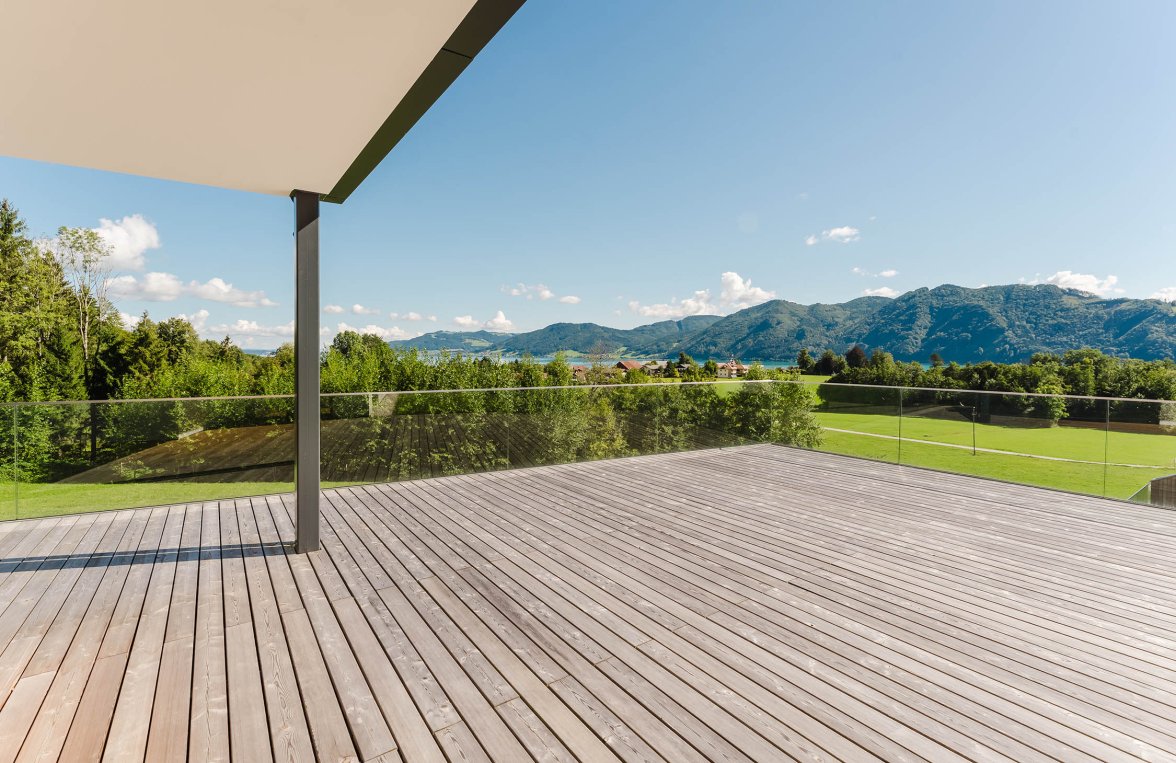 Property in 4865 Salzkammergut - Attersee - Parschallen am Attersee: Lake glamour & sunshine! A dream home on the turquoise-blue Attersee - picture 1