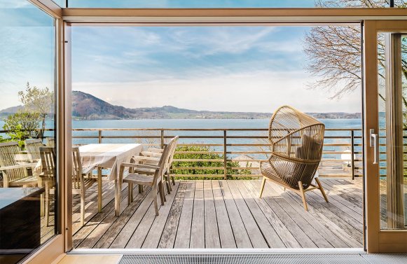 Immobilie in 4852 Salzkammergut - Weyregg am Attersee: Seeidylle mit Sonnengarantie am zauberhaften Attersee