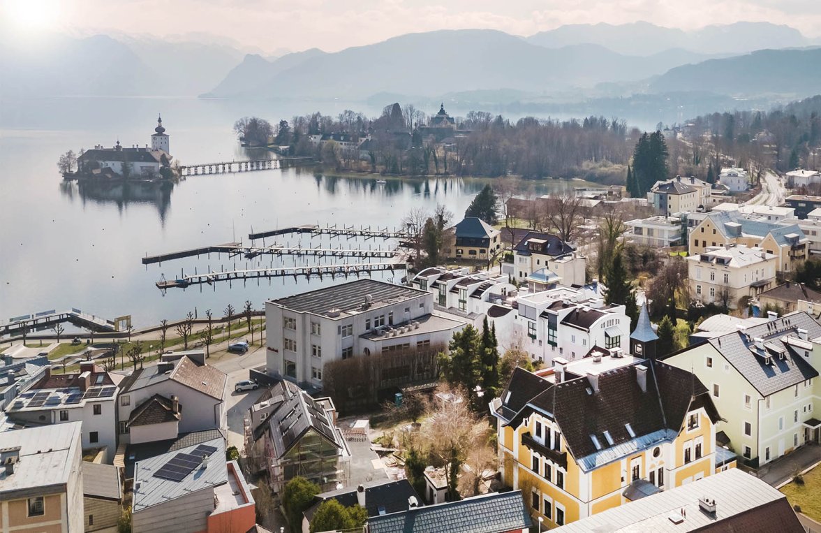 Property in 4810 Salzkammergut - Gmunden am Traunsee: GMUNDEN - Stylish living with history! Old apartment in Wilhelminian style villa - picture 1