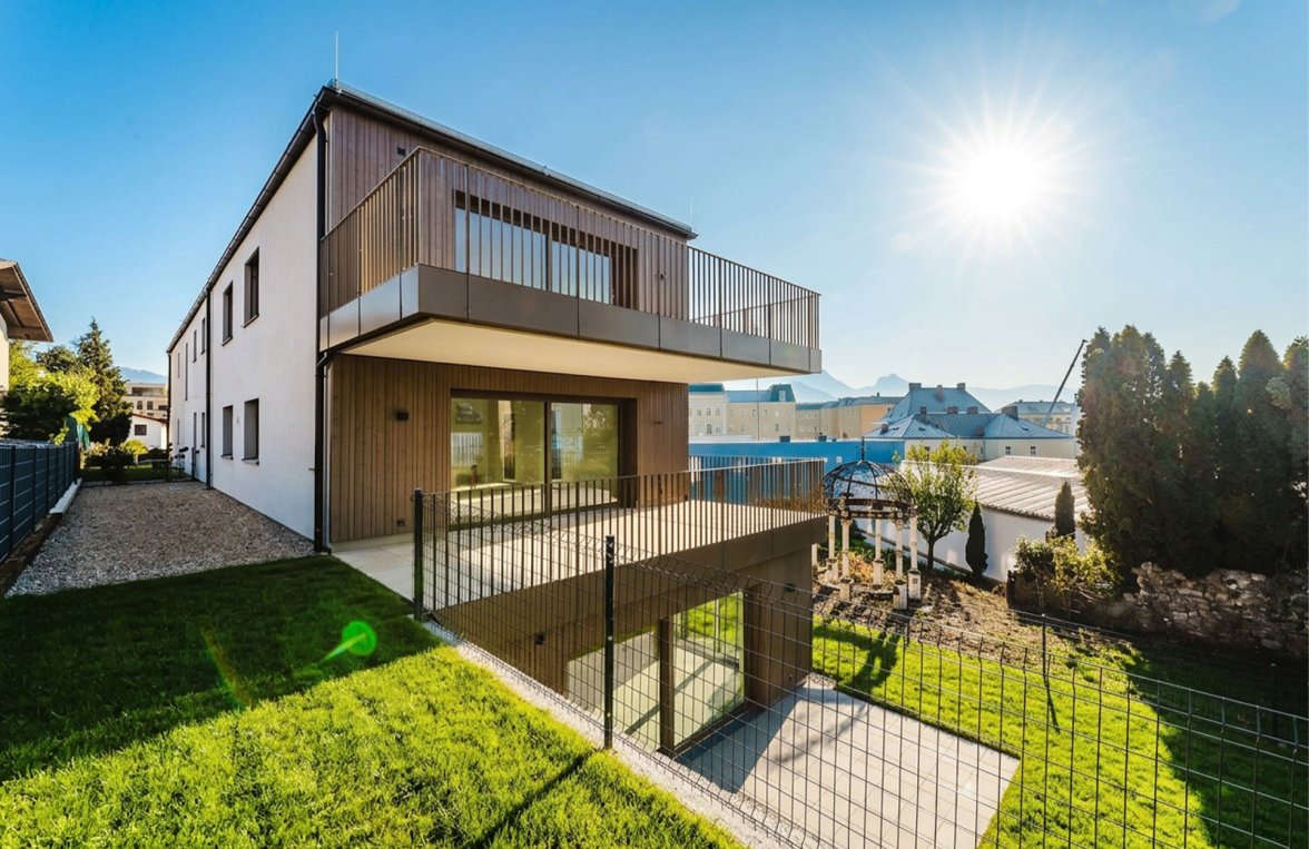 Property in 4810 Salzkammergut - Traunsee - Gmunden: Open space! 3-room apartment with garden and spacious terrace in Gmunden - picture 1