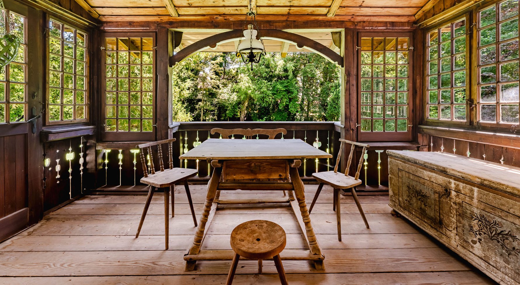 Nemovitosti v 4810 Salzkammergut - Gmunden am Traunsee: Vilový klenot na jezeře Traunsee - zachování historie, utváření budoucnosti - obrázek 1