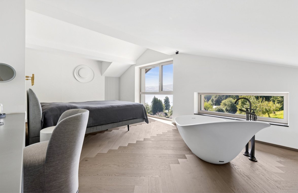 Immobilie in 4894 Oberösterreich - Salzkammergut - Irrsee: Seelagen-Idylle mit Flair! Exklusive Villa mit Seepanorama am schönen Irrsee - bild 10