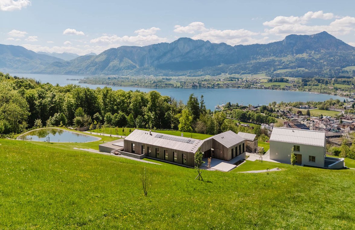 Property in 5310 Salzkammergut - Mondsee: THE DREAM OF THE LAKE! Sophisticated residence on the Mondseeberg  - picture 9