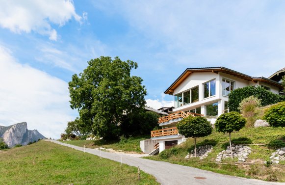 Immobilie in 5311 Salzkammergut - Mondsee : Logenplatz am Mondsee! Wohnhaus mit unvergleichlichem See- und Bergpanorama