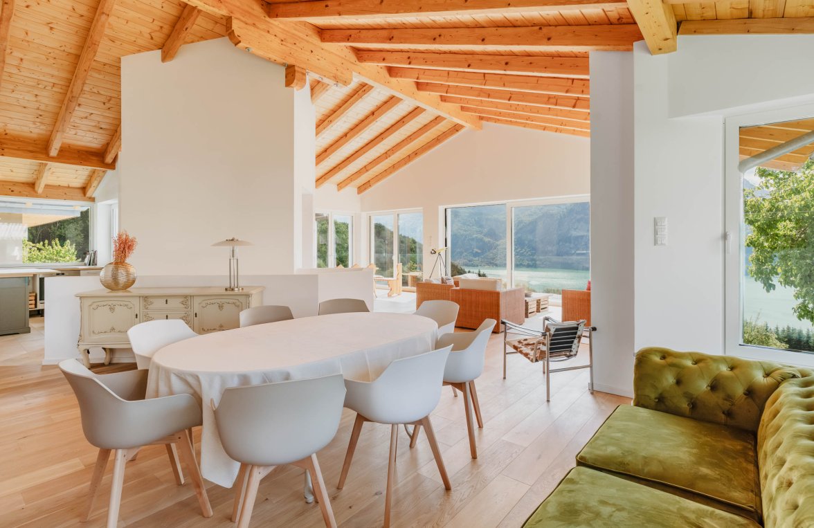 Immobilie in 5311 Salzkammergut - Mondsee : Logenplatz am Mondsee! Wohnhaus mit unvergleichlichem See- und Bergpanorama - bild 2