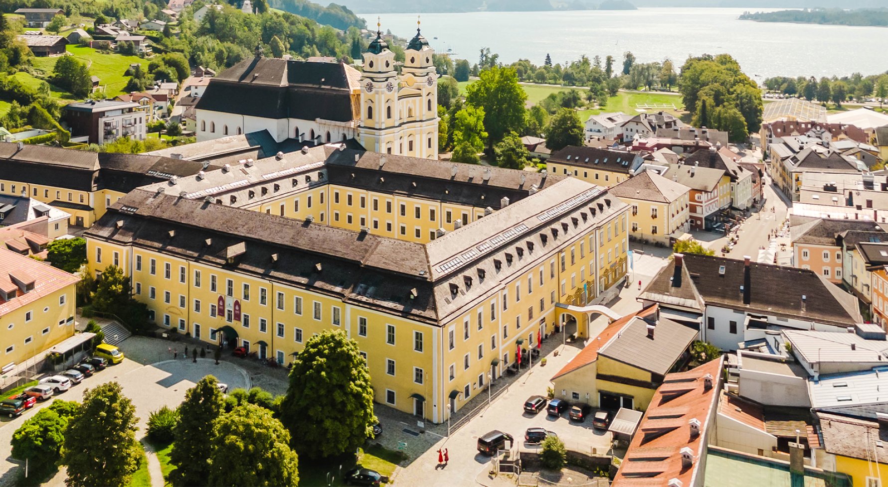 Immobilie in 5310 Salzkammergut - Mondsee : Barockensemble zur gewerblichen Nutzung in Mondseer Bestlage! - bild 1