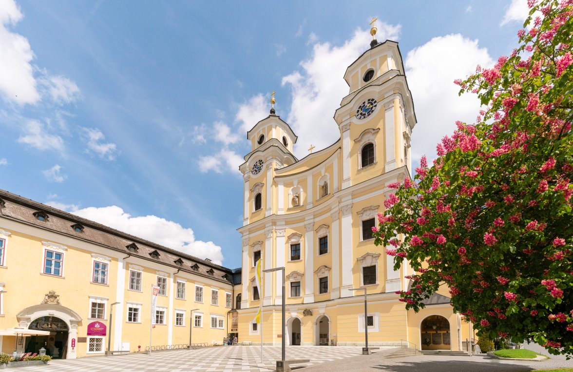 Immobilie in 5310 Salzkammergut - Mondsee : Barockensemble zur gewerblichen Nutzung in Mondseer Bestlage! - bild 3
