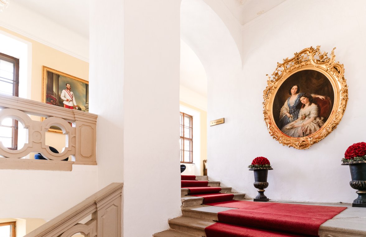 Immobilie in 5310 Salzkammergut - Mondsee: (Zweit-) Wohnsitztraum im prestigeträchtigen  Schloss Mondsee! - bild 1