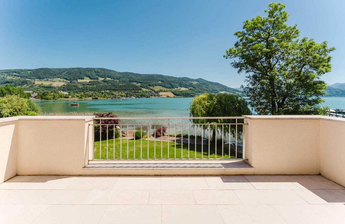 Immobilie in 5310 Salzkammergut - Mondsee: Seevilla in erster Seereihe! Wohnen auf höchstem Niveau mit privatem Seezugang - bild 13