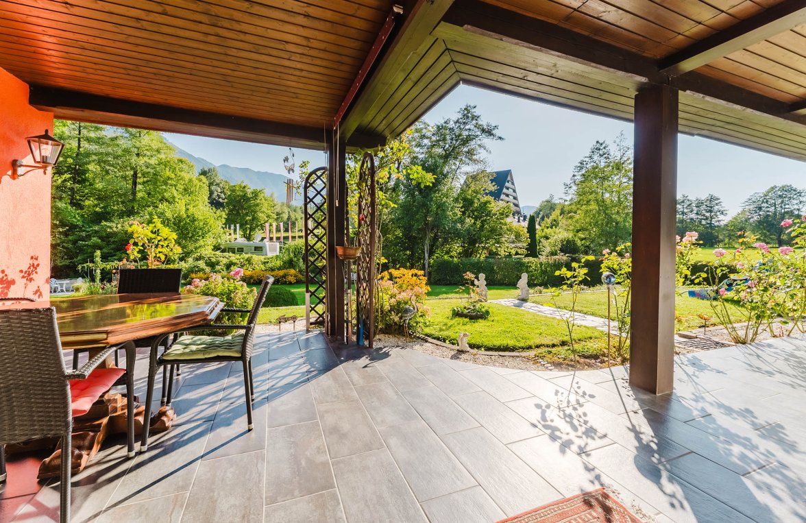 Nemovitosti v 5360 Salzkammergut - Nähe Bad Ischl: Venkovský dům ve stylu bungalovu přímo na golfovém hřišti - kvalita života v Solné komoře - obrázek 1