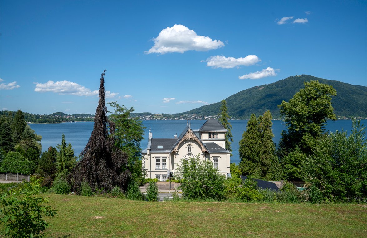 Immobilie in 4813 Salzkammergut - Altmünster am Traunsee: Ein Juwel am Traunsee – Panoramagrundstück in Bestlage - bild 2
