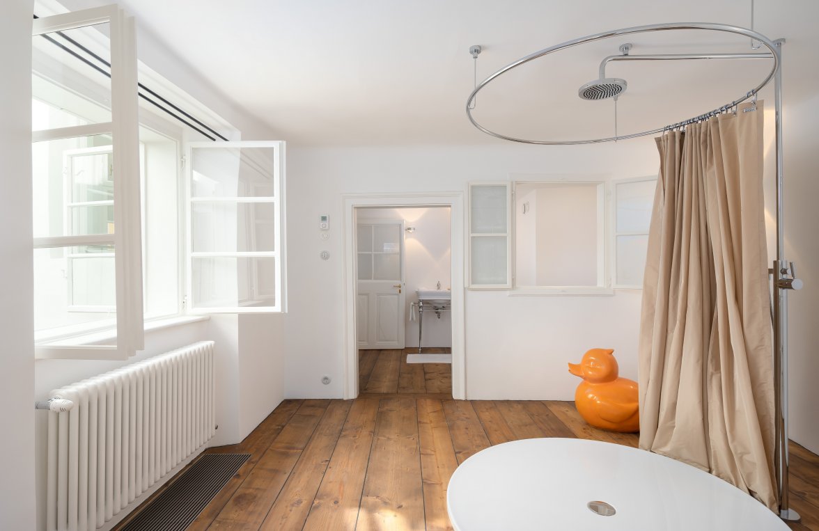 Property in 1010 Wien, 1. Bezirk: Historic baroque house! 17 luxury rooms including SPA newly composed - picture 11