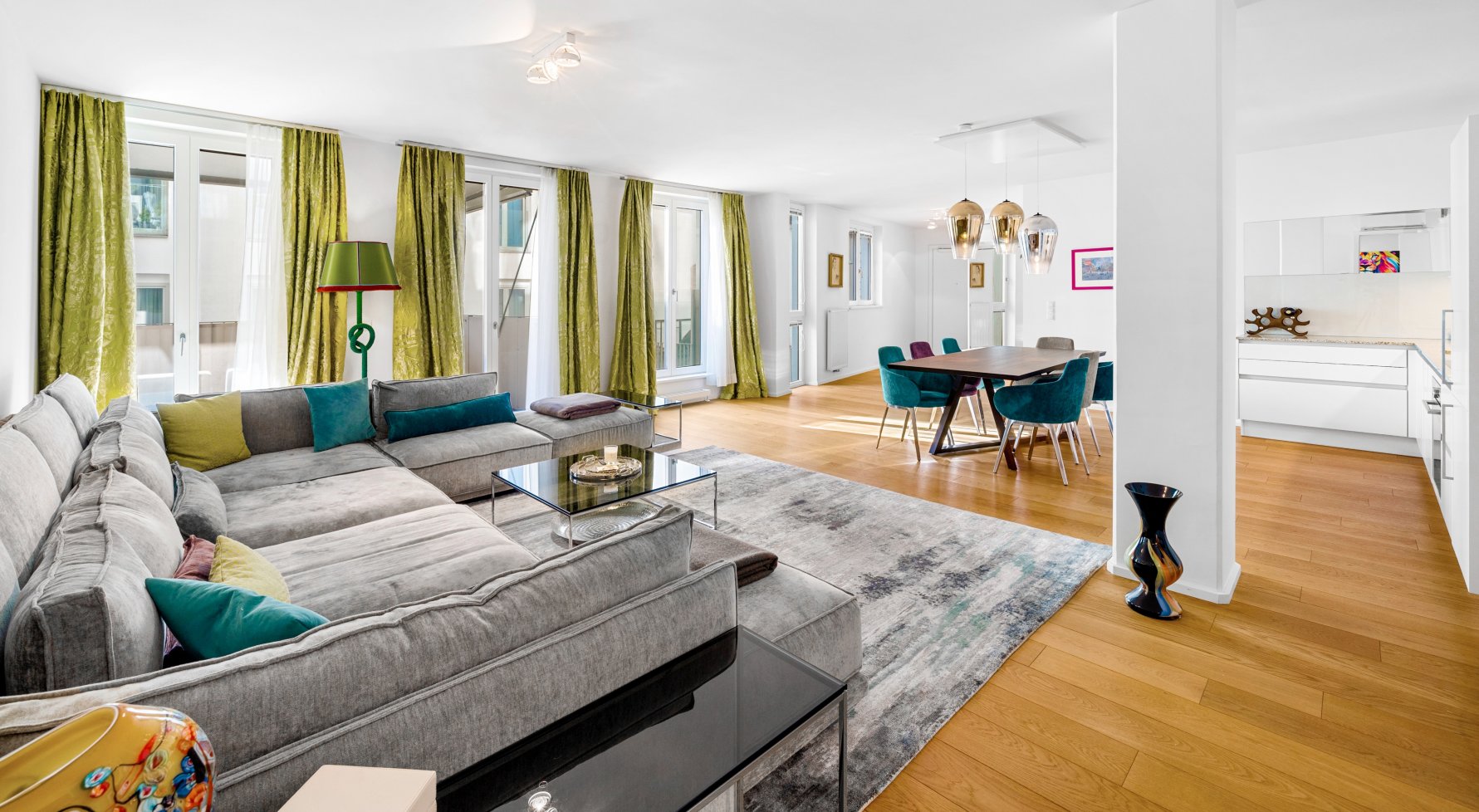 Property in 1070 Wien, 7. Bezirk: CITY LIFE WITH SPACIOUS BALCONY IN THE TRENDY 7TH DISTRICT - picture 1