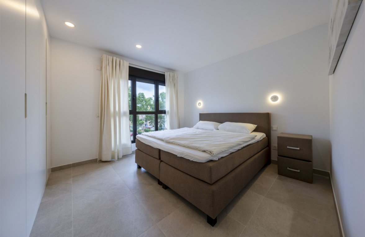 Property in 07180 Mallorca - Santa Ponça: Modern penthouse with private rooftop pool within walking distance to the beach - picture 3