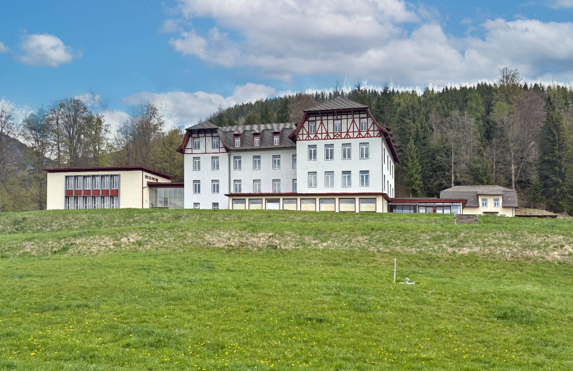 Immobilie in 8623 Steiermark - Aflenz Kurort: Exklusives Entwicklungsareal mit Bestand&Projektstudie im grünen Herz Österreichs - bild 2