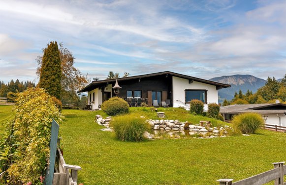 Property in 6361 Tirol - Kitzbüheler Alpen - Hopfgarten: Sun-kissed property with views of the Hohe Salve mountain & approved project plans