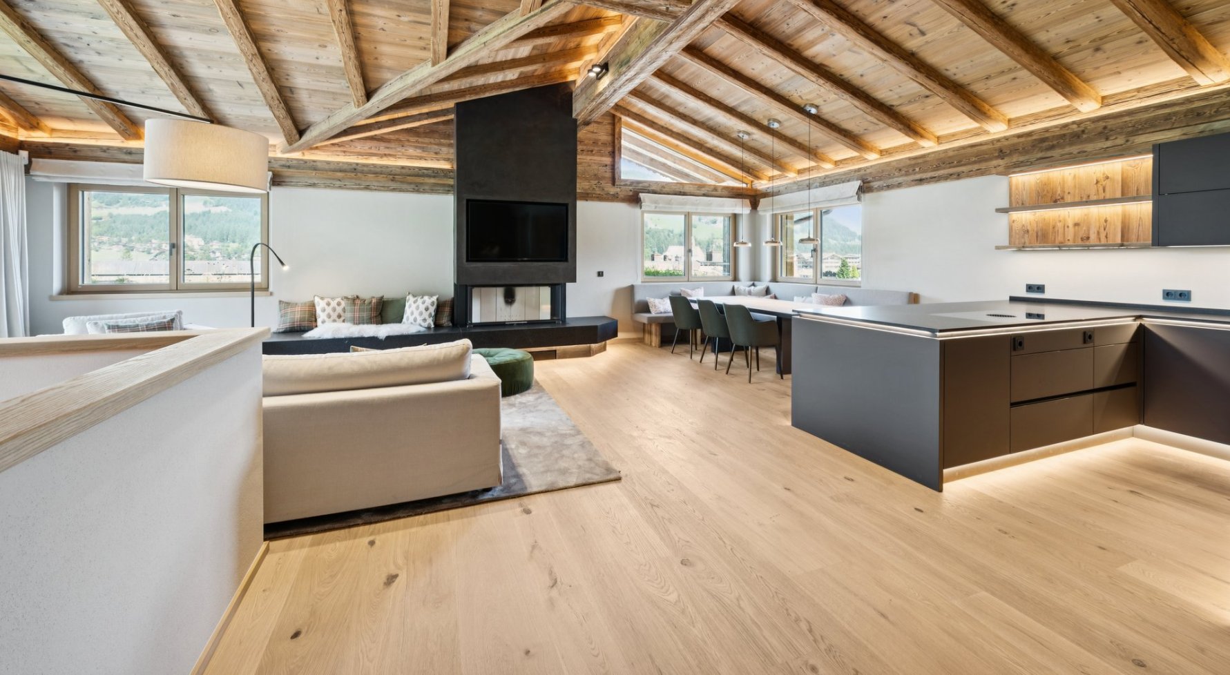 Immobilie in 6365 Kitzbüheler Alpen - Kirchberg in Tirol: Wie aus dem Bilderbuch! Hochwertige Maisonettewohnung mit Wellnessrefugium - bild 1