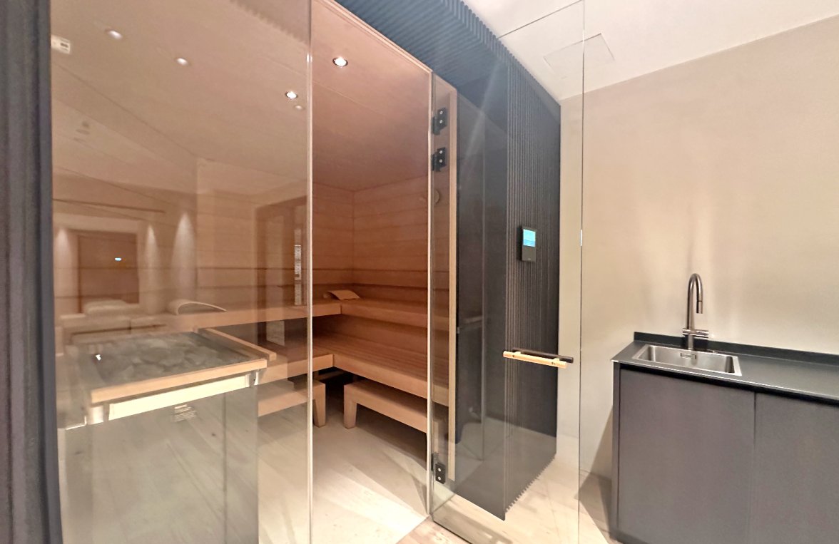 Immobilie in 6370 Tirol - Kitzbühel: Wohnen, wo Legenden residieren! Ein Chalet der Extraklasse in der 