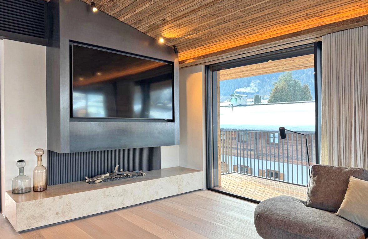 Immobilie in 6370 Tirol - Kitzbühel: Wohnen, wo Legenden residieren! Ein Chalet der Extraklasse in der 