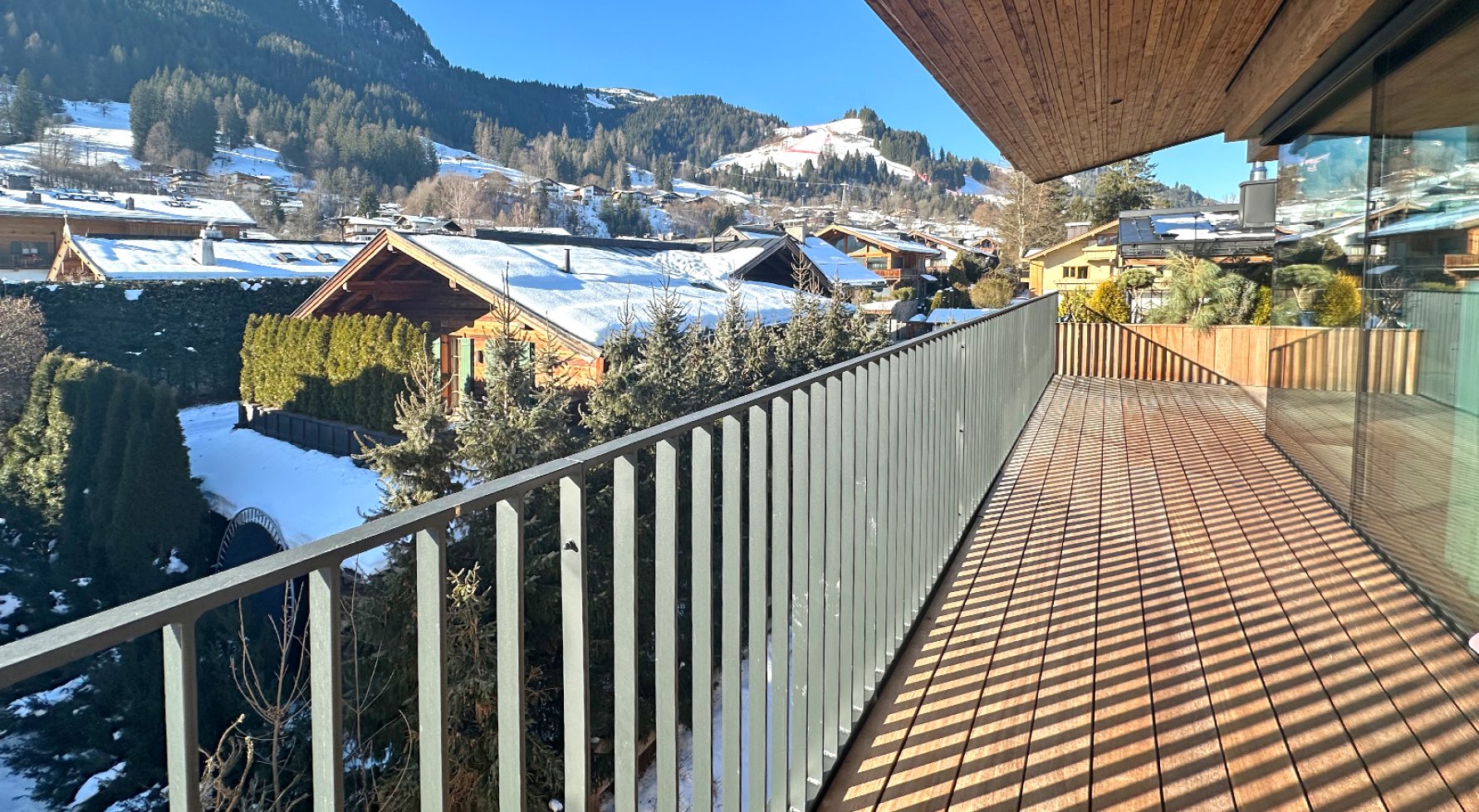 Immobilie in 6370 Tirol - Kitzbühel: Wohnen, wo Legenden residieren! Ein Chalet der Extraklasse in der 