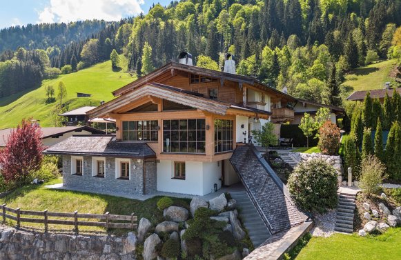 Immobilie in 6370 Tirol - Kitzbühel: Zwischen Berggipfeln und Lebensqualität! Wohnen mit Weitblick in Kitzbühel