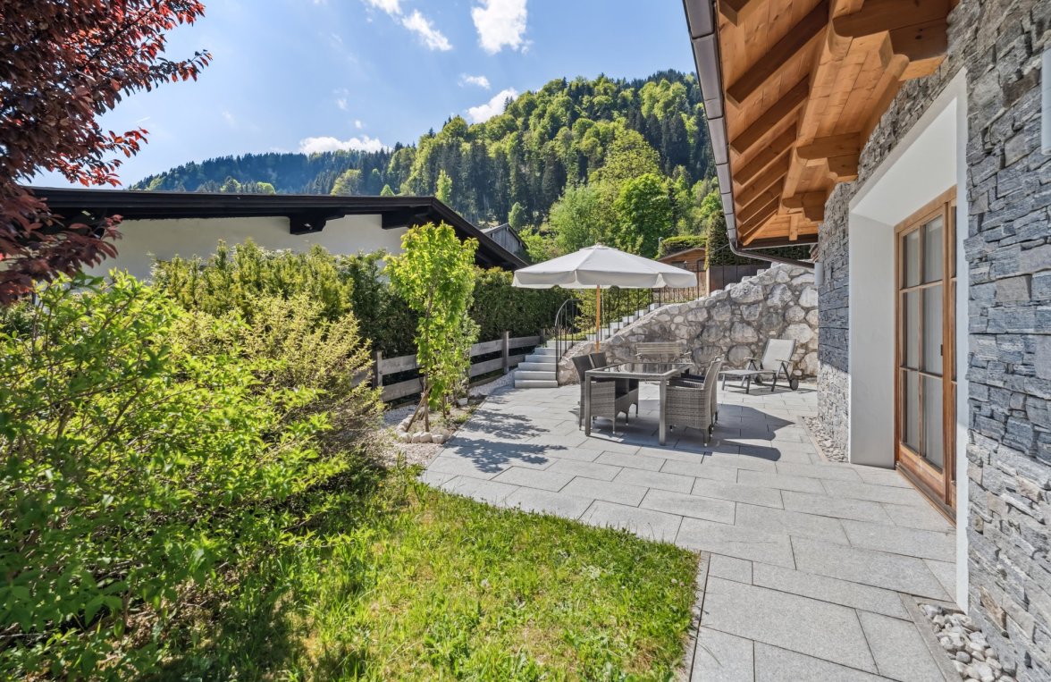 Property in 6370 Tirol - Kitzbühel: Between mountain peaks and quality of life! Living with a view in Kitzbühel - picture 8