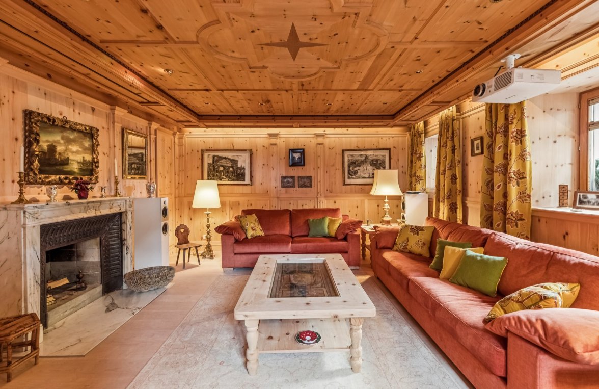 Immobilie in 6580 Tirol - St. Anton am Arlberg: Einzigartig!Zwischen Kaminfeuer und Pulverschnee–Exklusives Stadthaus in St. Anton - bild 1